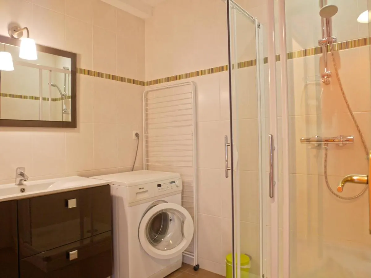Appartement Calme Avec Internet, Proche Commerces Et Plages, 3 Etoiles, Menage Inclus - Fr-1-418-95 Le Palais Francia